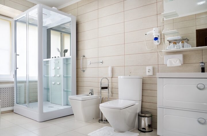 How to Improve Bathroom Safety for Seniors - Bath Fitter