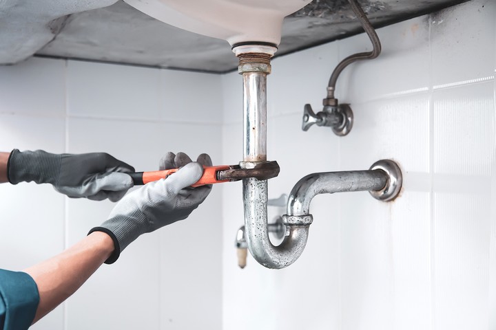 How to Fix Kitchen Sink Leaking - Diesel Plus